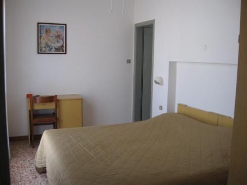 Hotel Eleonora ริมินี ภายนอก รูปภาพ