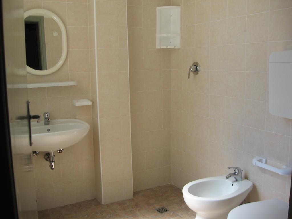 Hotel Eleonora ริมินี ห้อง รูปภาพ