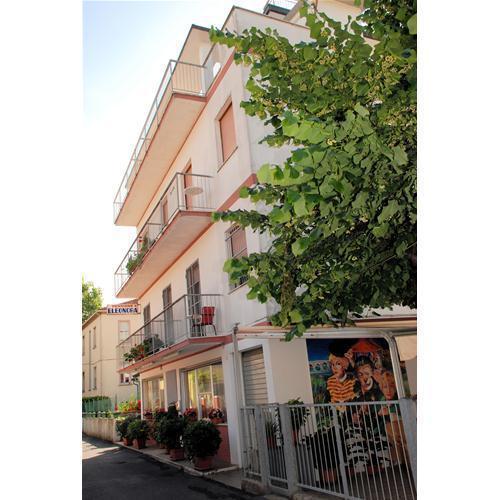 Hotel Eleonora ริมินี ภายนอก รูปภาพ